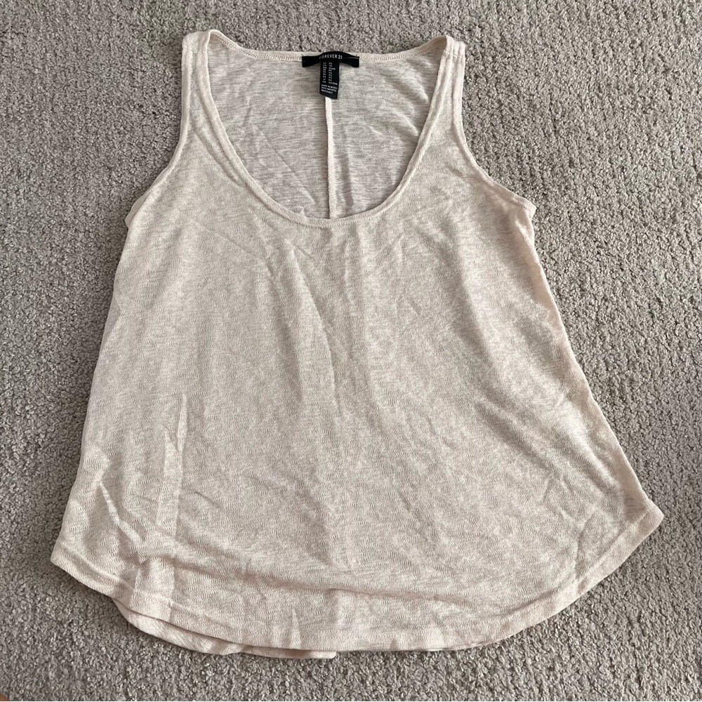 Forever 21 Bundle of 2 Tops Beige and Coral Pink Xs/small NEW
